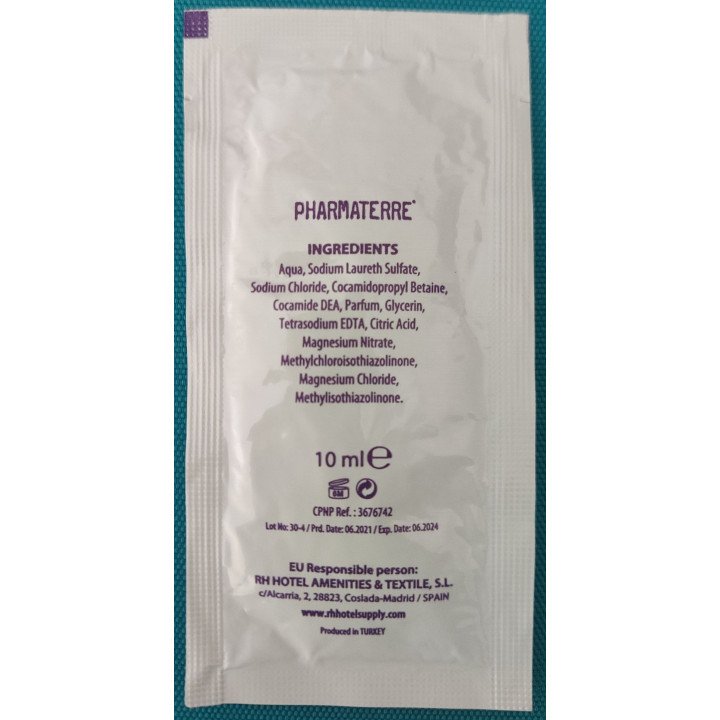 Offer in shampoo sachet 10 ml of hotel amenities