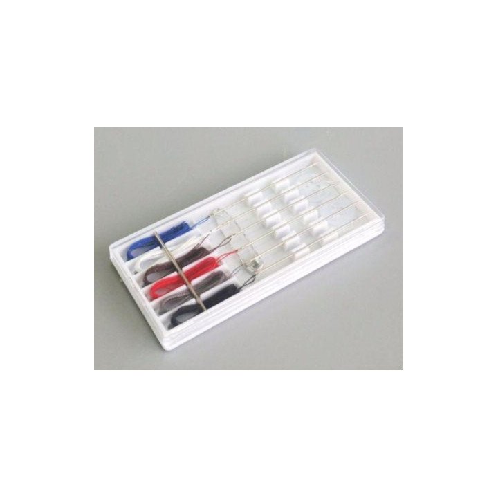 Kit de couture- boîte plastique spéciale voyages et chambres d'hôtel